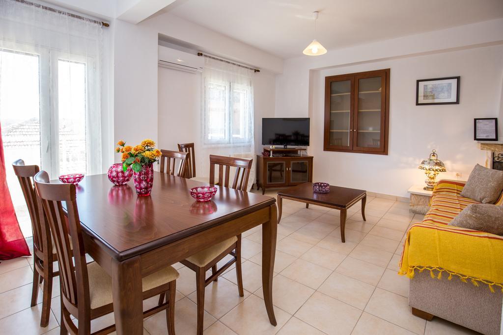 Grande Apartments Лименария Экстерьер фото