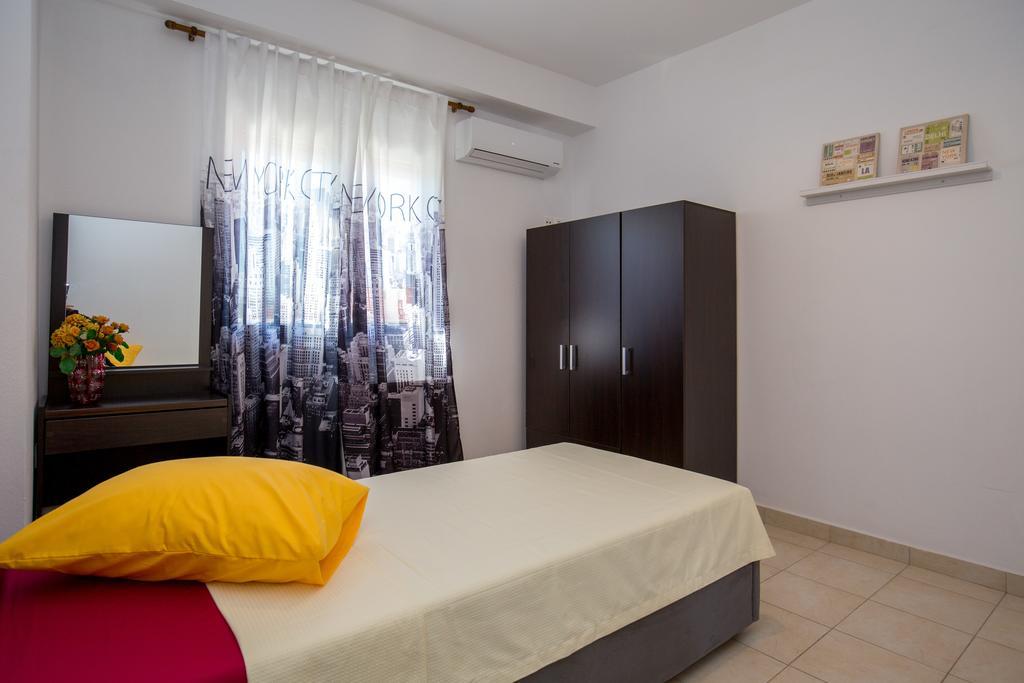 Grande Apartments Лименария Экстерьер фото