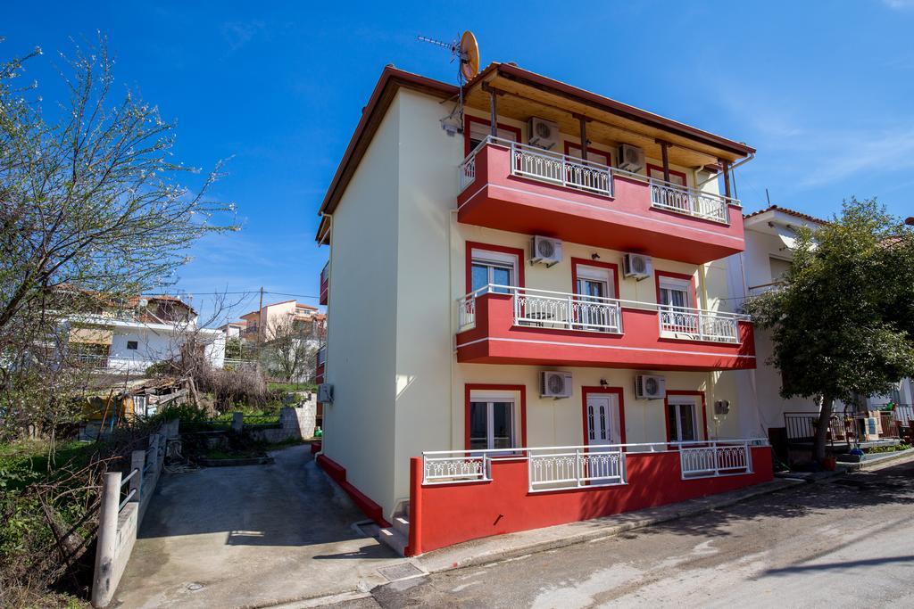 Grande Apartments Лименария Экстерьер фото