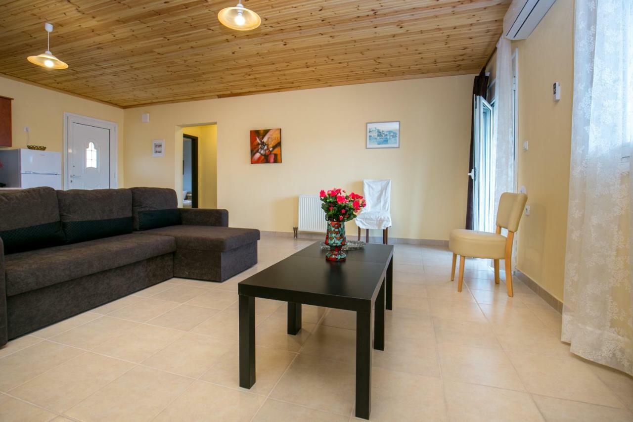 Grande Apartments Лименария Экстерьер фото