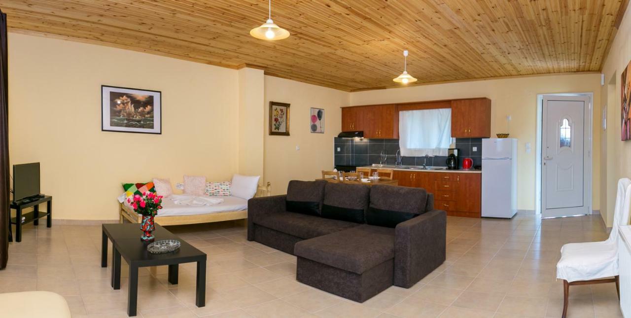 Grande Apartments Лименария Экстерьер фото