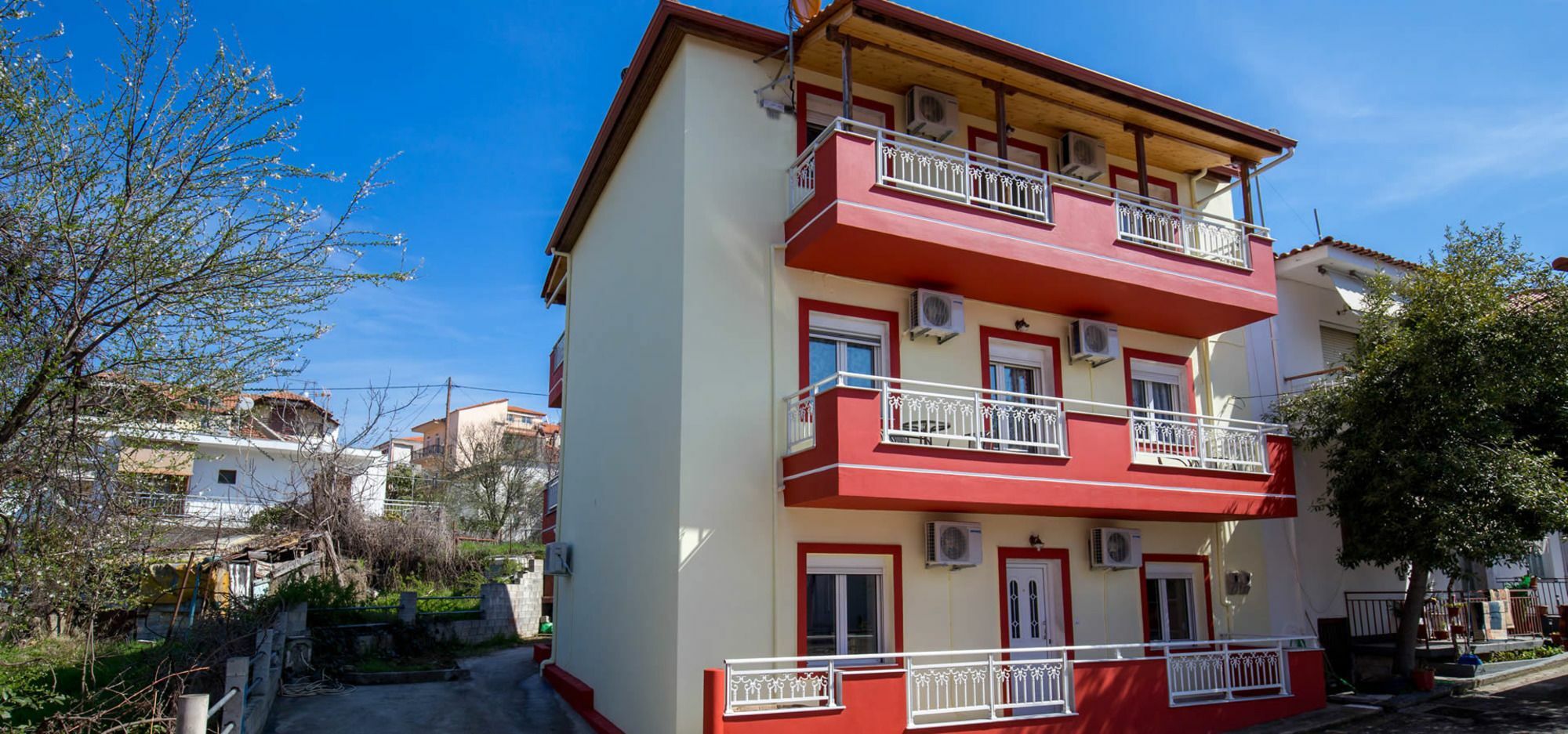 Grande Apartments Лименария Экстерьер фото